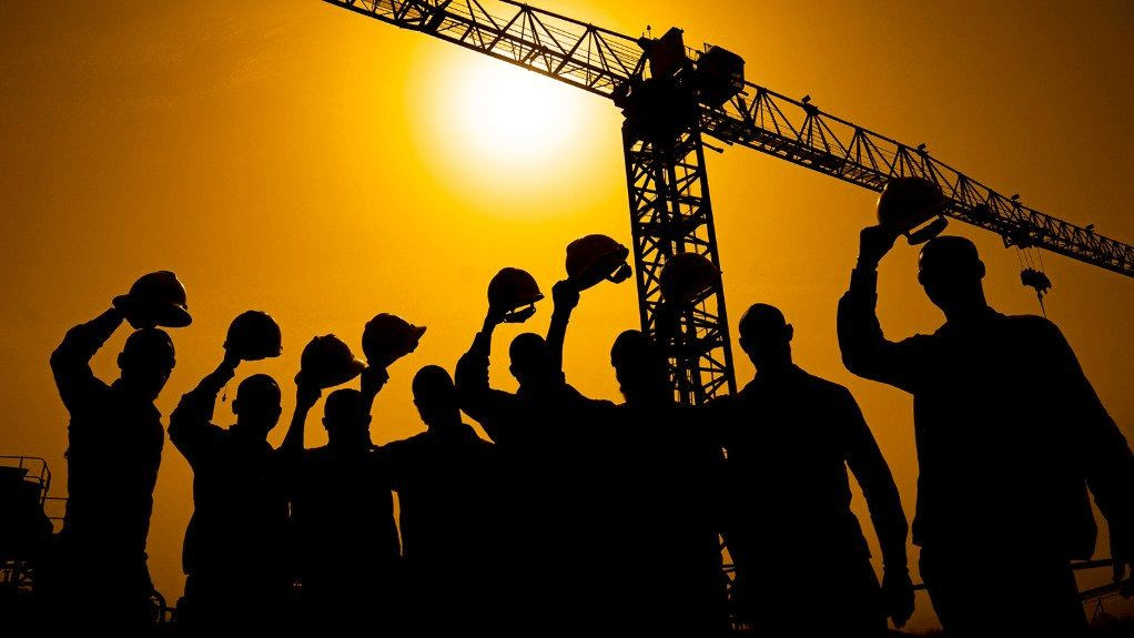 كوادر هندسية في قطر
